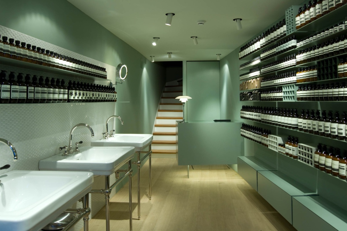 佐泰洗護(hù)加盟，開啟男士精致生活新篇章！